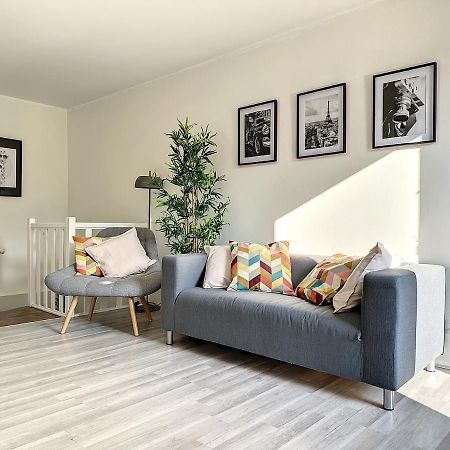 Charmant Appartement Avec Terrasse Parking Ispagnac Luaran gambar