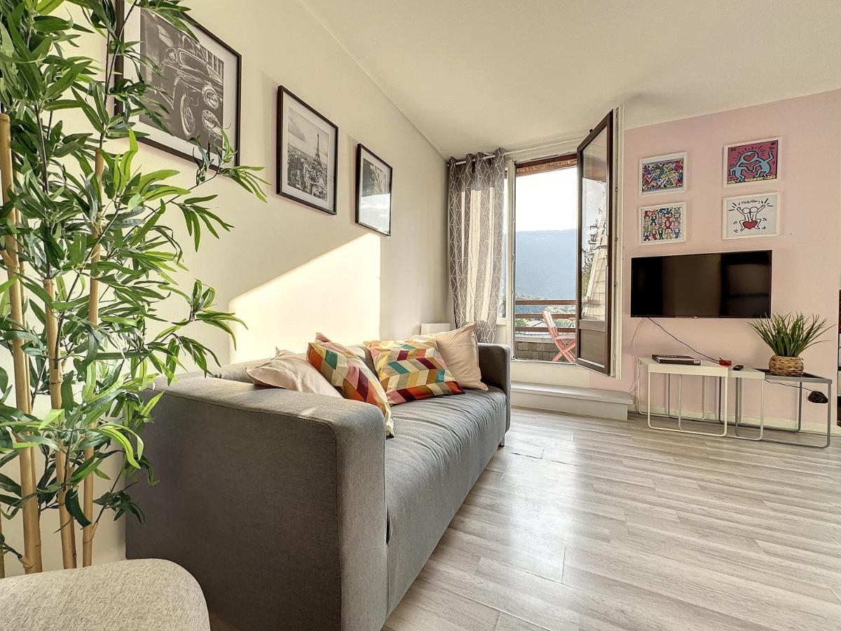 Charmant Appartement Avec Terrasse Parking Ispagnac Luaran gambar